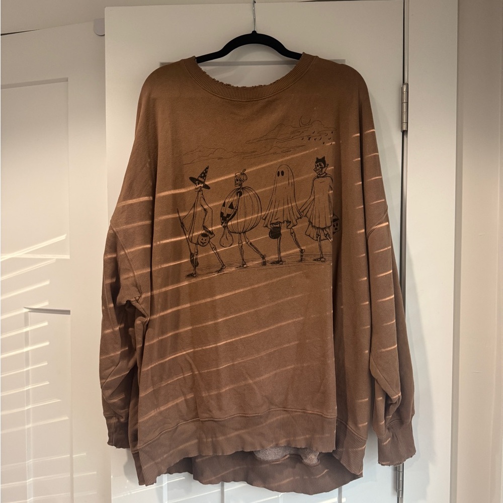 American Eagle Halloween Sweatshirt